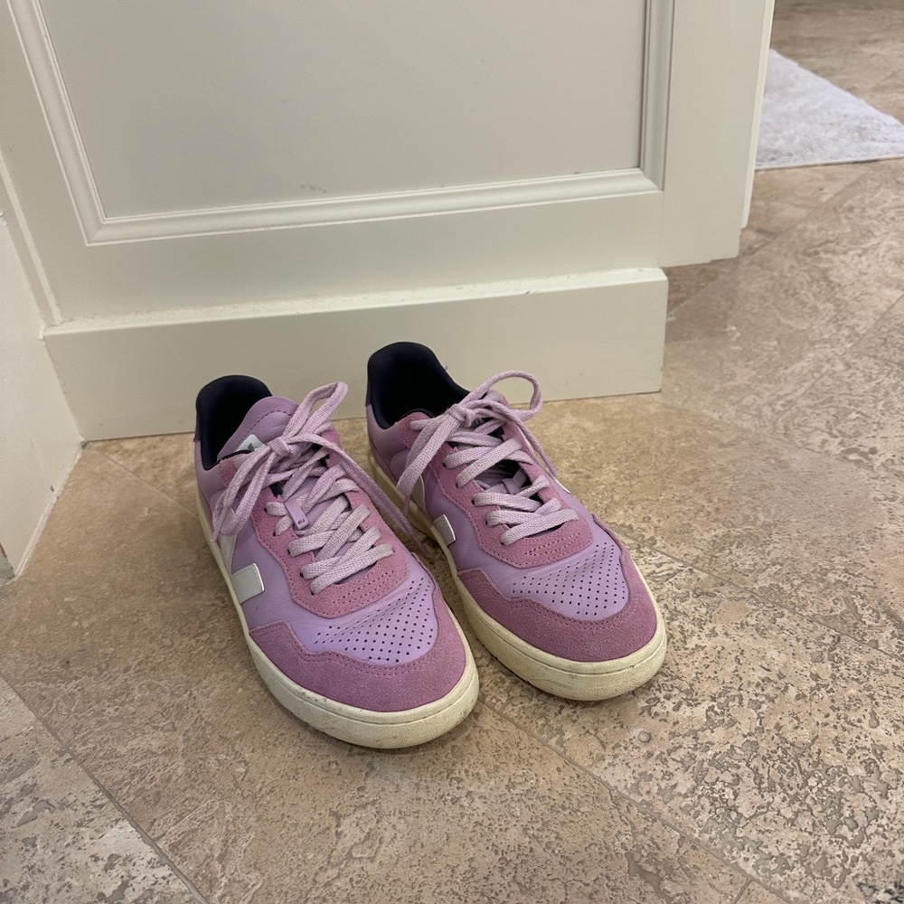Purple Vejas
